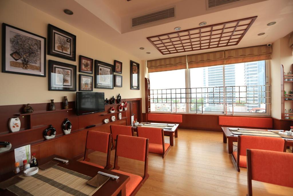 Bro & Sis Hotel Hanoi Exterior photo