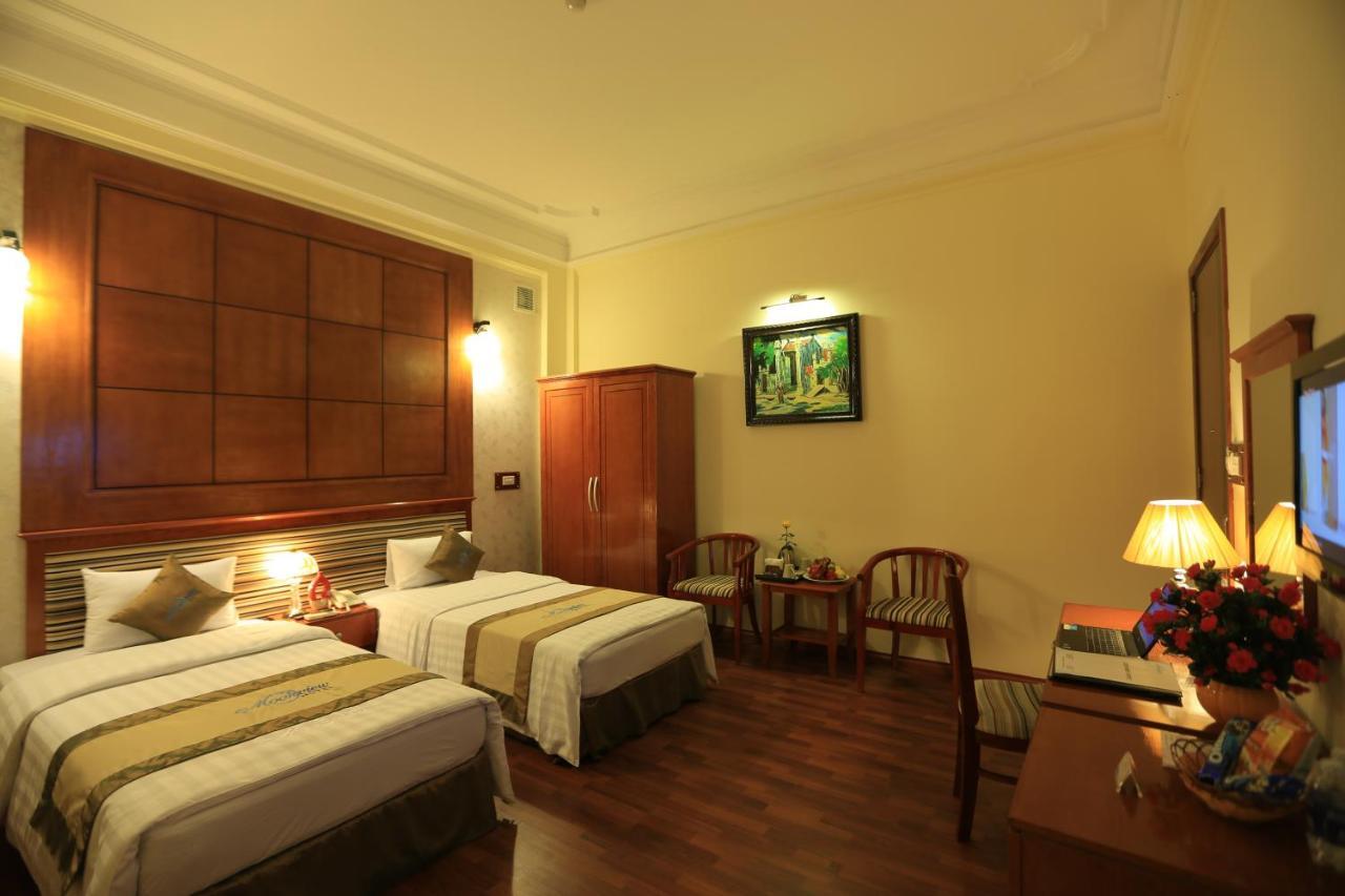 Bro & Sis Hotel Hanoi Exterior photo